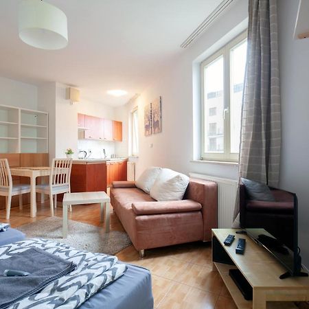 Warsaw-Aparts Bukowinska 8 Apartment Екстериор снимка