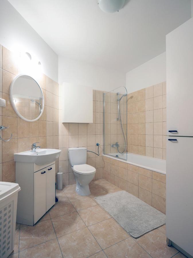 Warsaw-Aparts Bukowinska 8 Apartment Екстериор снимка